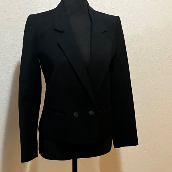 Jones, New York, black wool, high, waisted blazer - Picture 4 of 6